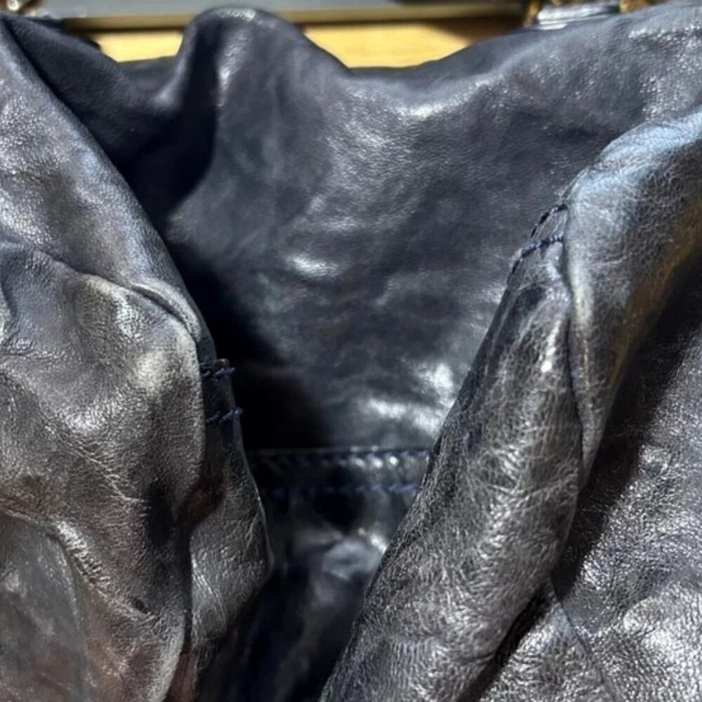 Authenticate Givenchy Pepe Black Wrinkled Sheepskin Leather Crossbody Handbag - Picture 9 of 16